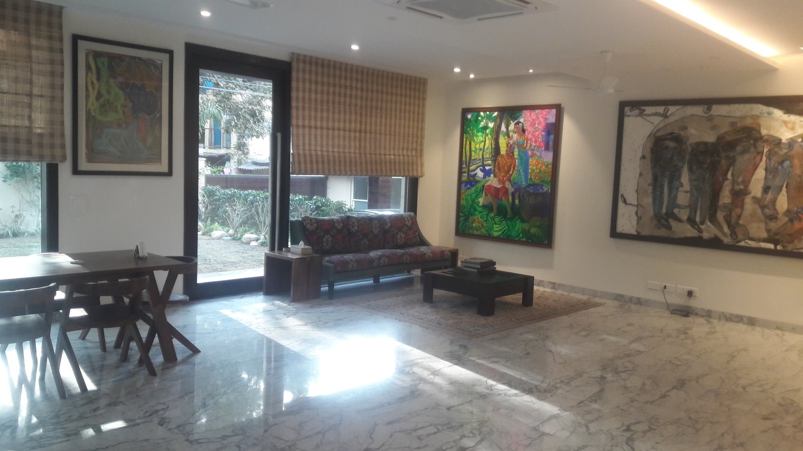 Delhi Residence Bungalow image 2