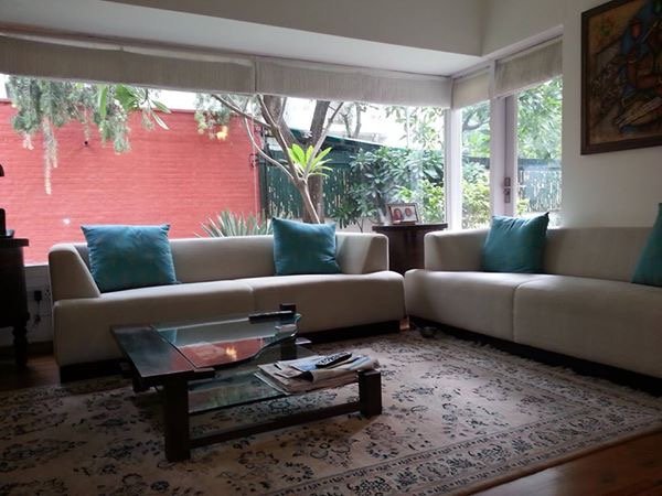 Delhi Residence Bungalow image 8