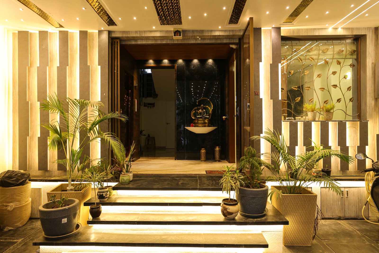 Eclectic Villa image 3