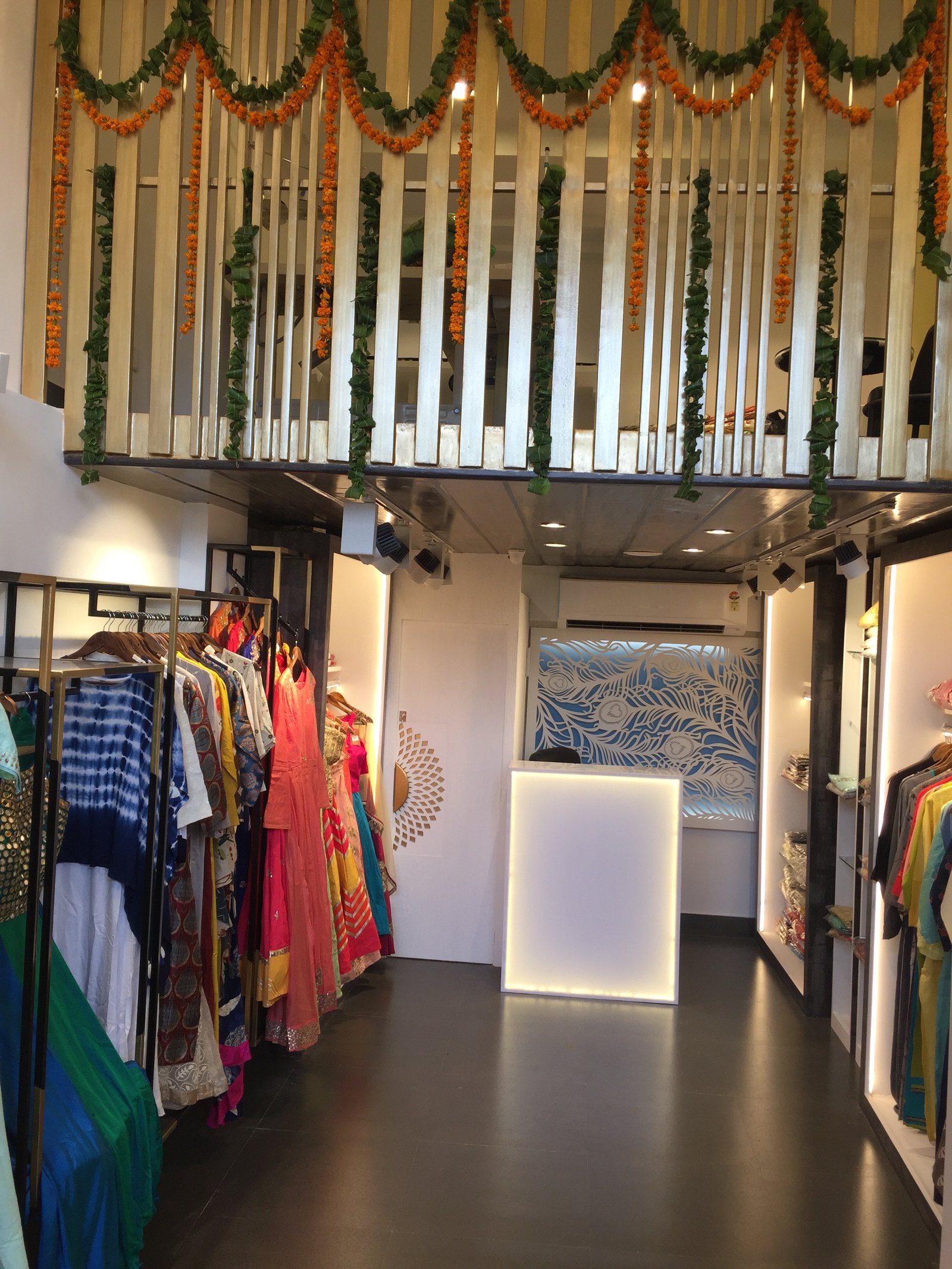 Retail Boutique image 3
